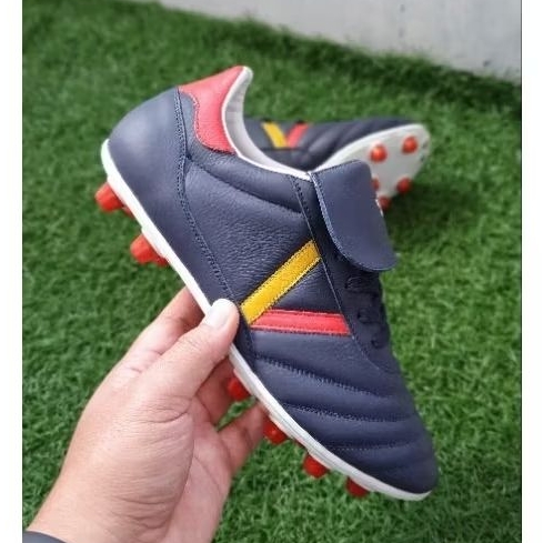 Sepatu Bola Volosh Zege Custom.