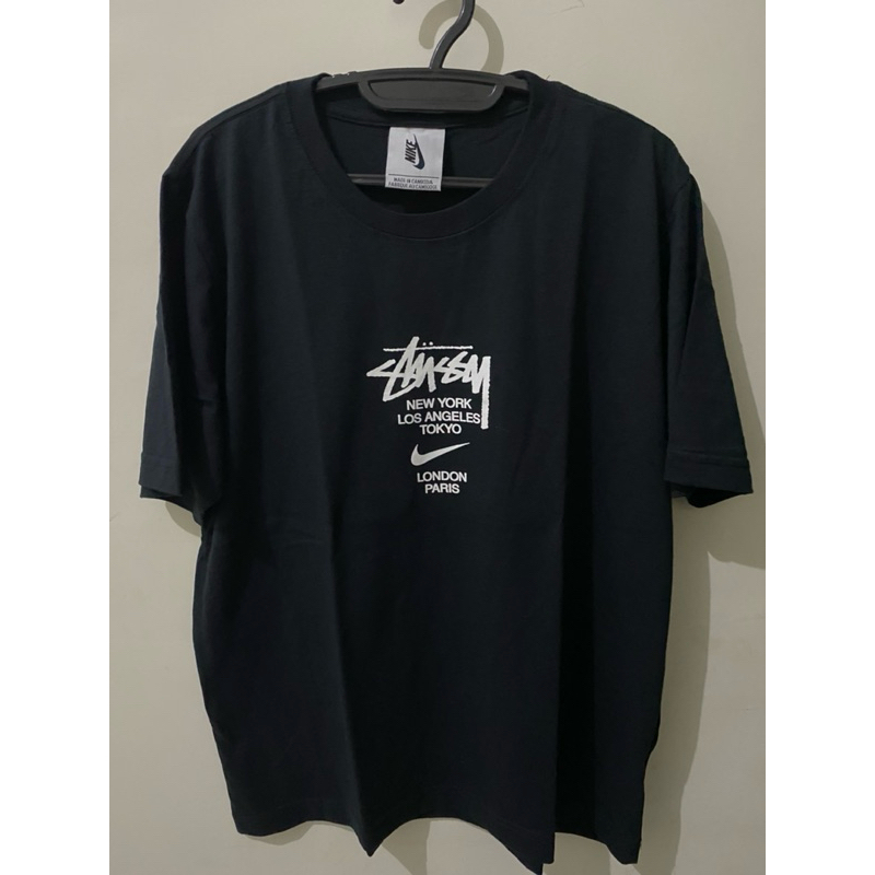 Kaos Nike x Stussy second