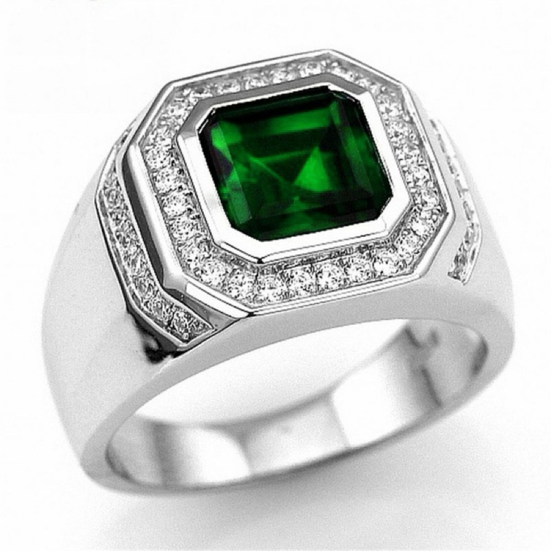 Cincin Pria Perak Elegan Minimalis Vivid Green Zamrud Emerald Tsavorite Garnet Hijau