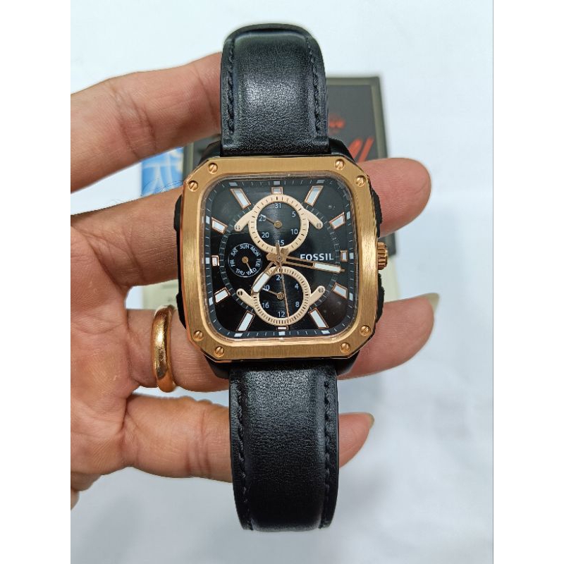 f0ssil pria BQ2654 original fullset Baru jual Harga bekas kado tidak dipakai sangat bagus