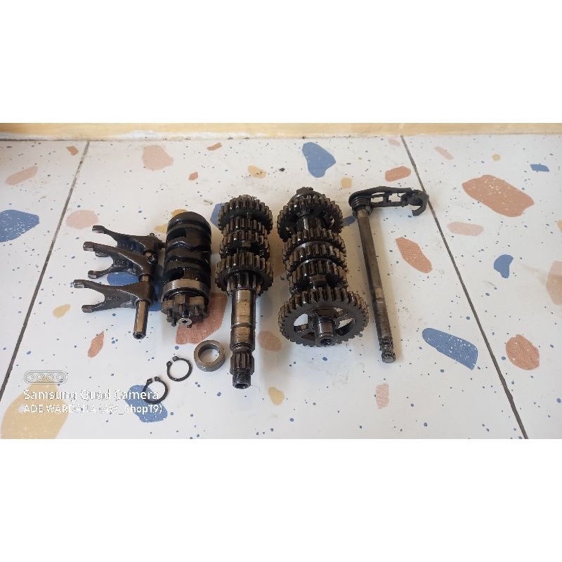 Rasio 6 speed R15v2 Original Murah