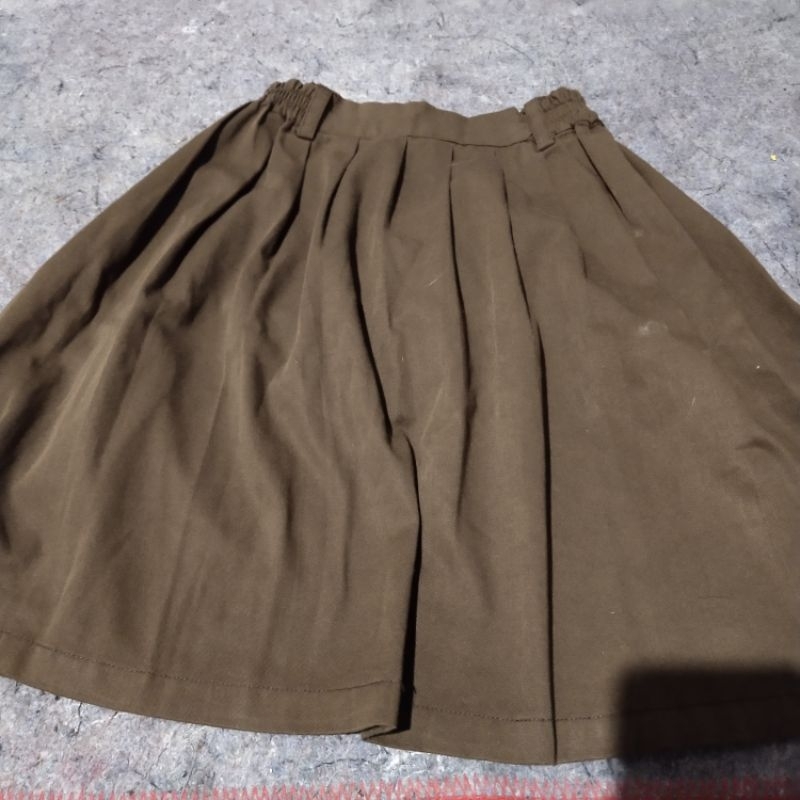 rok seragam merah/rok seragam Pramuka bekas