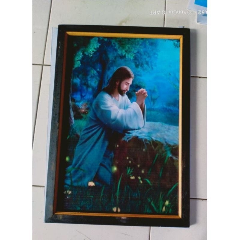 lukisan cetak Yesus Kristus plus bingkai ukuran 65×45
