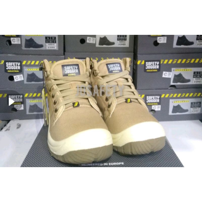 Sepatu safety shoes jogger dessert s1p brown
