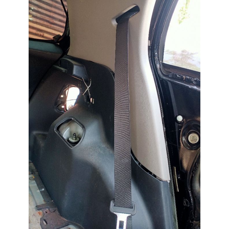 seat belt belakang yaris bakpao 2012 original