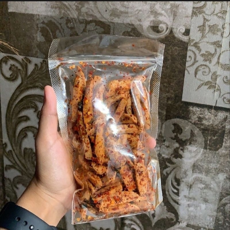

Promo basreng pedas daun jeruk ,berat 50gram (bumbu basah)