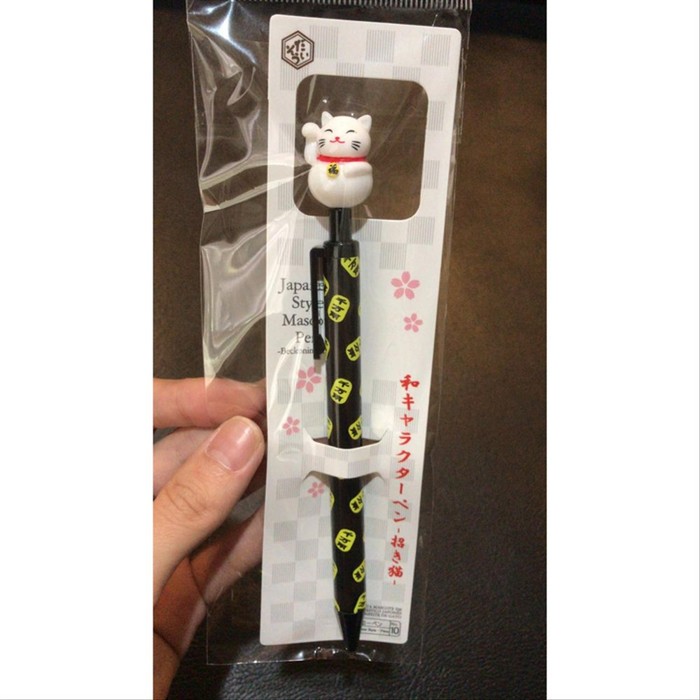 

Daiso Japanese Style Mascot Pen - Beckoning Cat