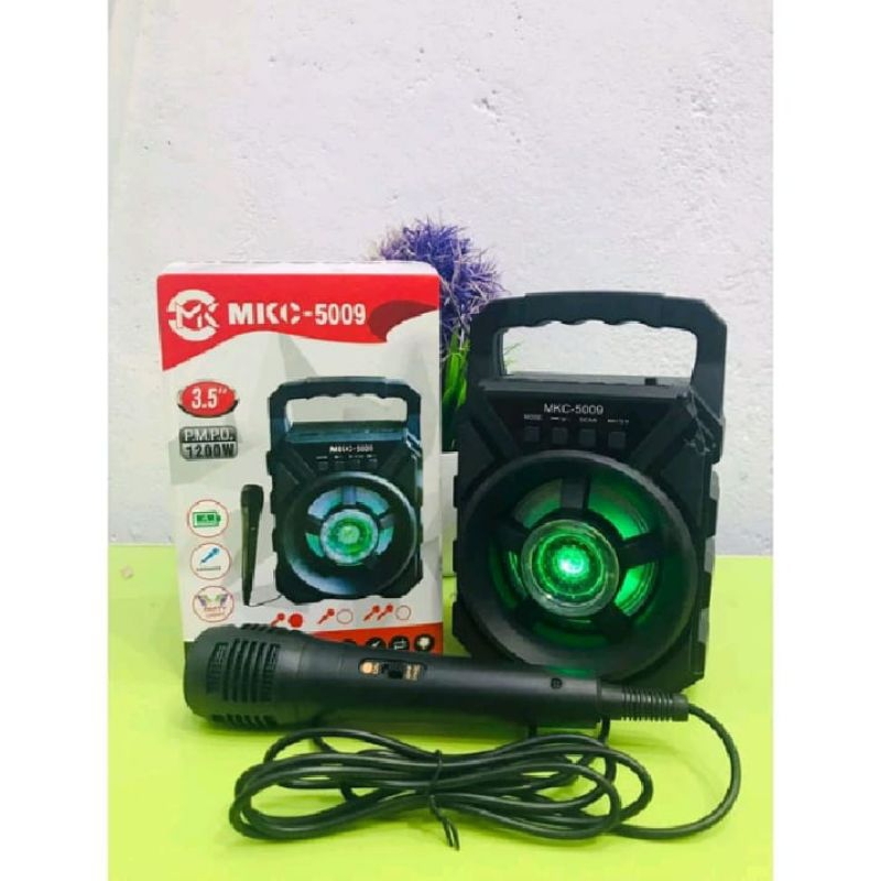 Speaker Bluetooth Portable free microphone / Speaker Karoke