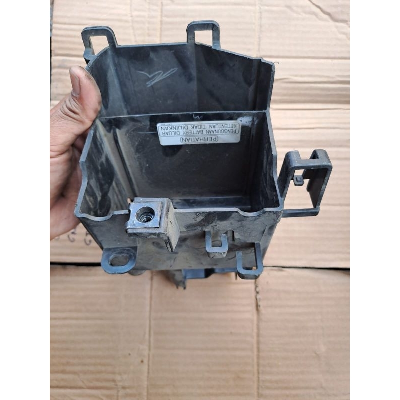 box acu aki tempat  accu honda supragtr150 supragtr supra gtr 150 sonic150r sonic150 sonic 150r orig
