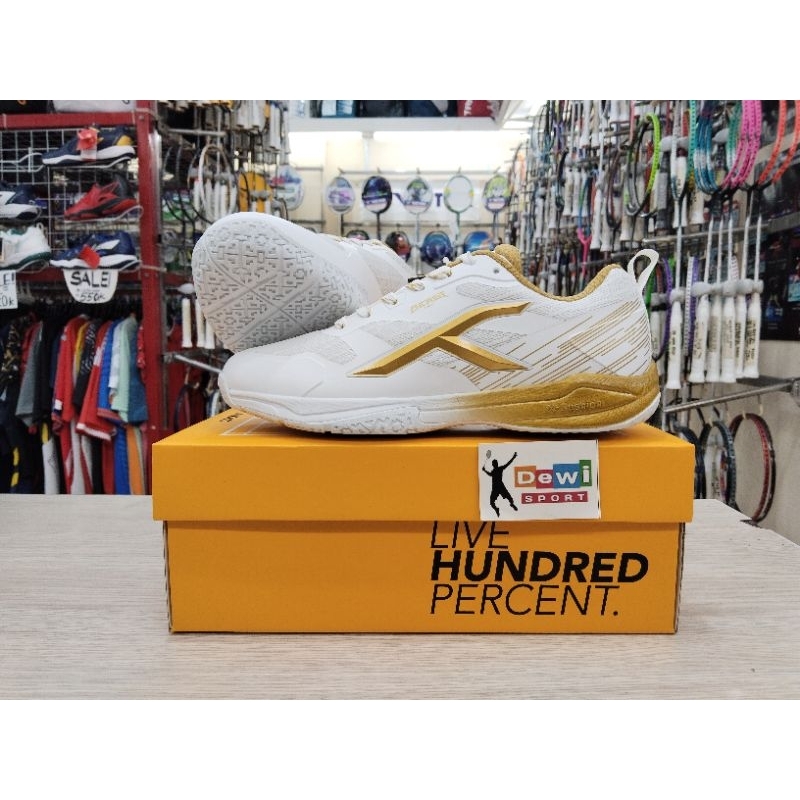Sepatu Olahraga HUNDRED BEAST MAX