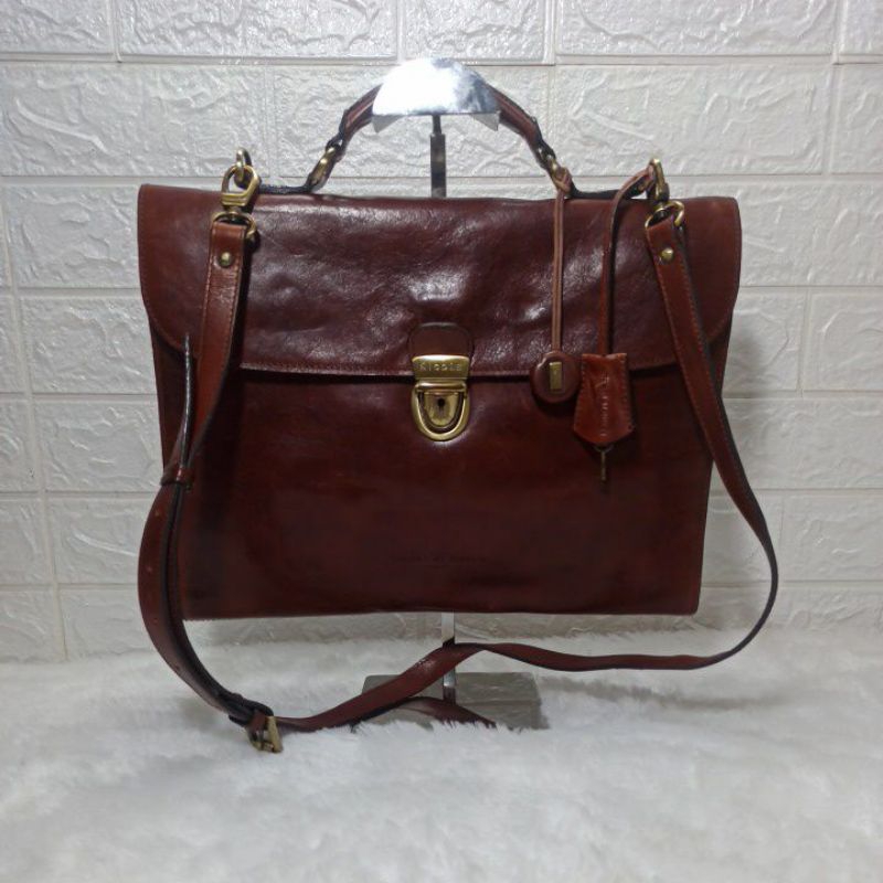 Nicole St. Gilles tas PL