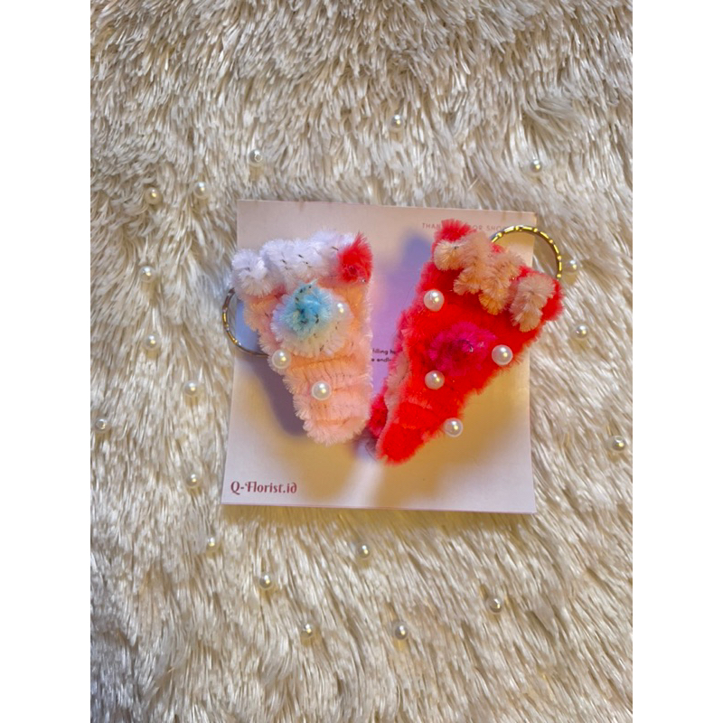 

Slice cake kawat bulu