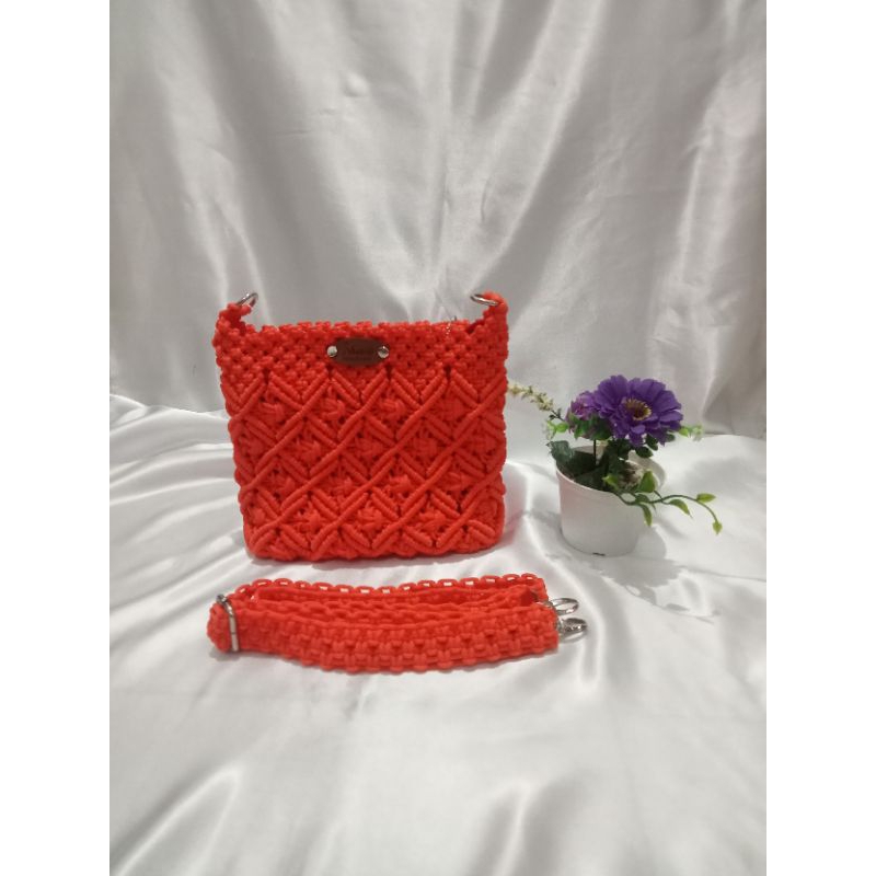 Tas Selempang Tali Kur