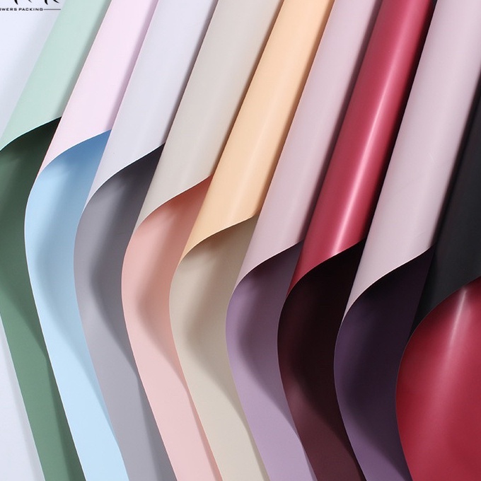 

KP8 Kertas Bunga 2 lembar bi color cellophane wrapping paperkertas kadokertas bunga buket