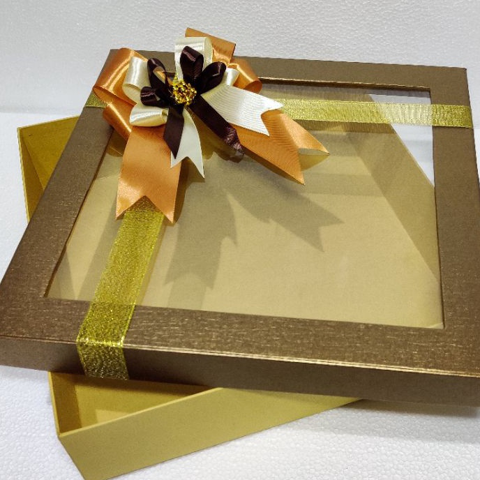 

Kilat Kotak Kado Box Hampers Seserahan Kue Toples Kue Parcel