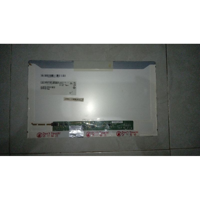 LCD 14 inch 40 pin tebal