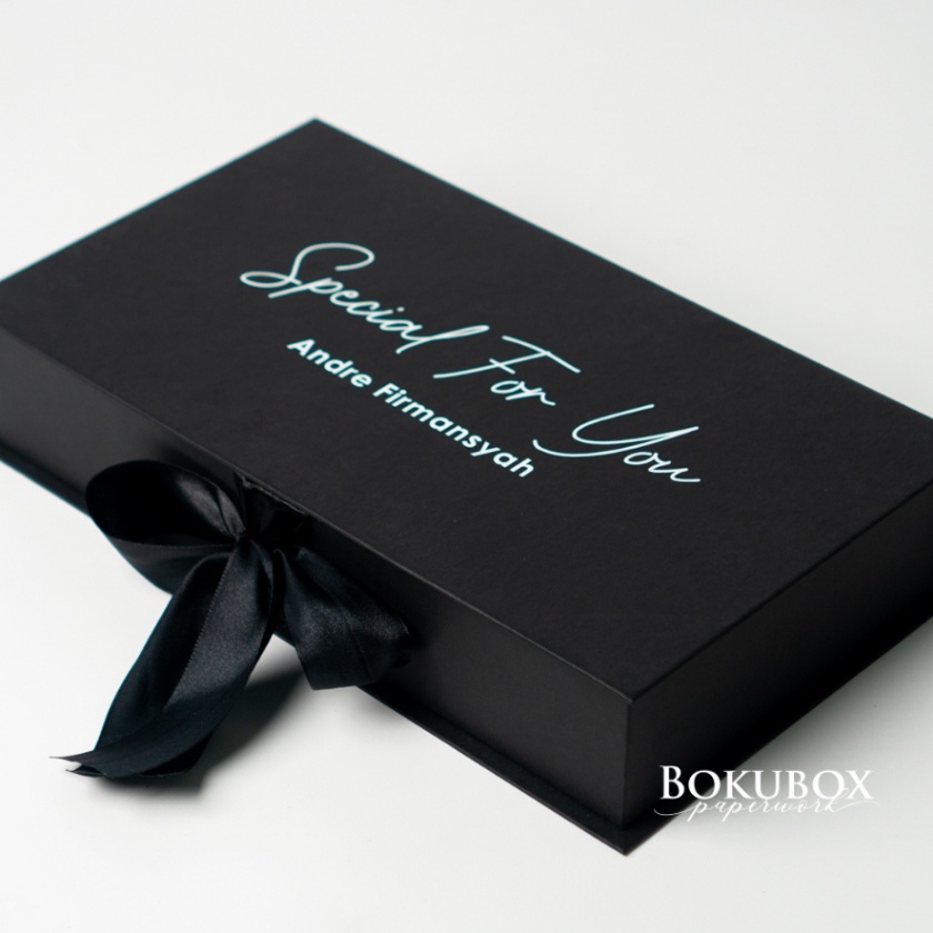 

Terkini Hardbox Kancing Pita 3x18x6 Kotak Kado Hardbox birthday box box hampers bridesmaid box