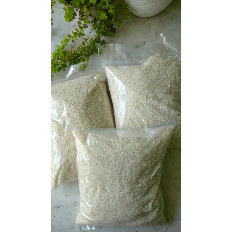 

BERAS SELEP PETANI LOKAL( BEBAS PEMUTIH DAN PENGAWET)