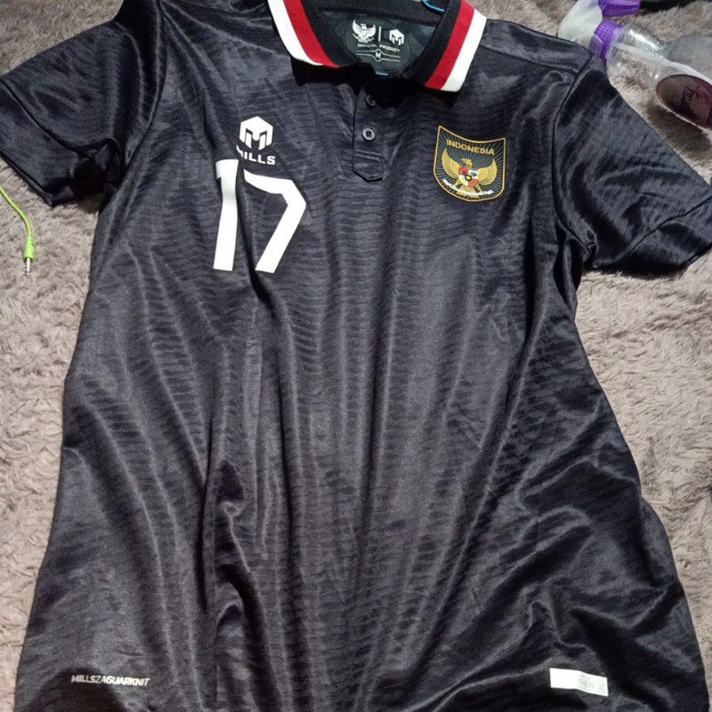 Jersey Timnas third player issue