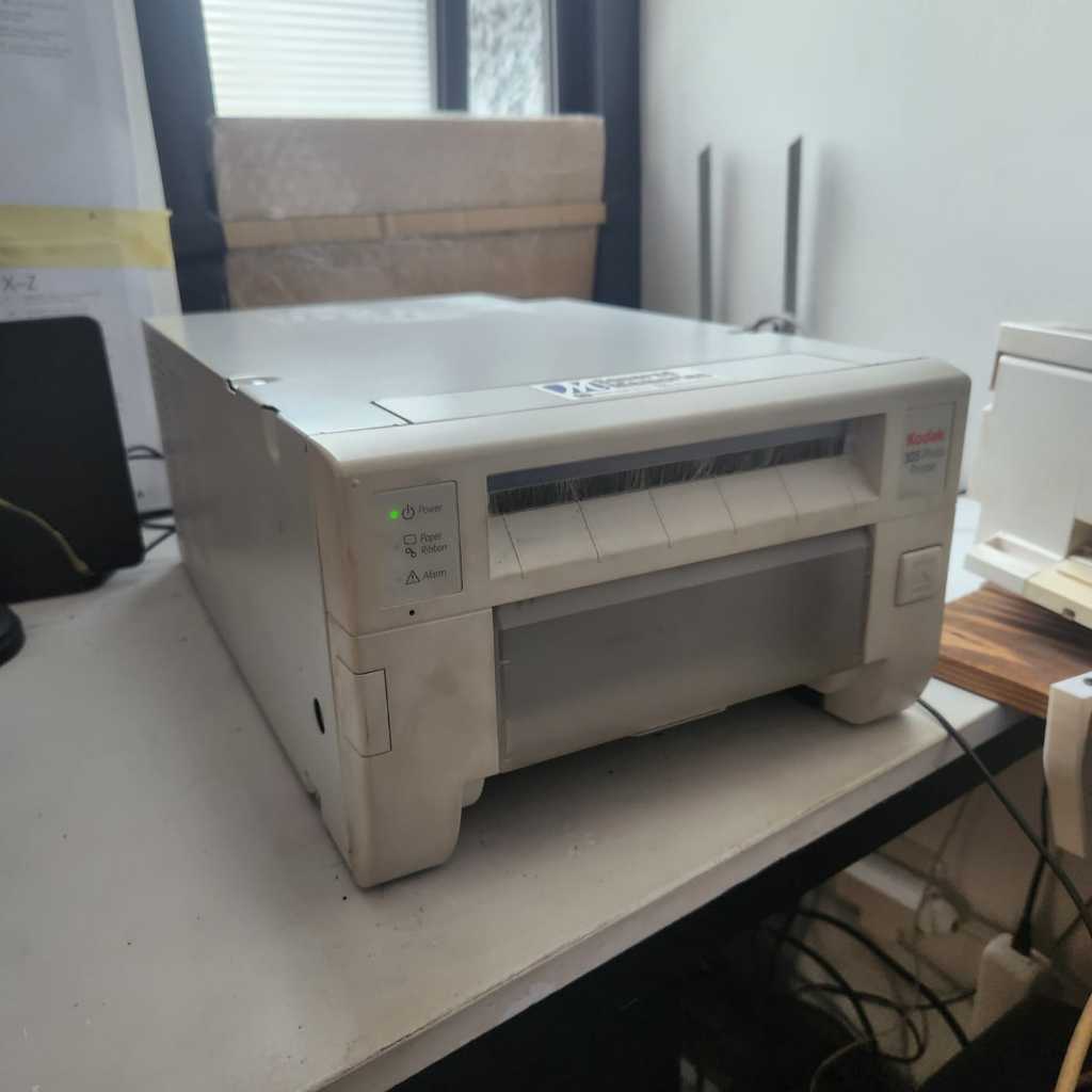 Mesin Printer Cetak Foto Kodak 305.