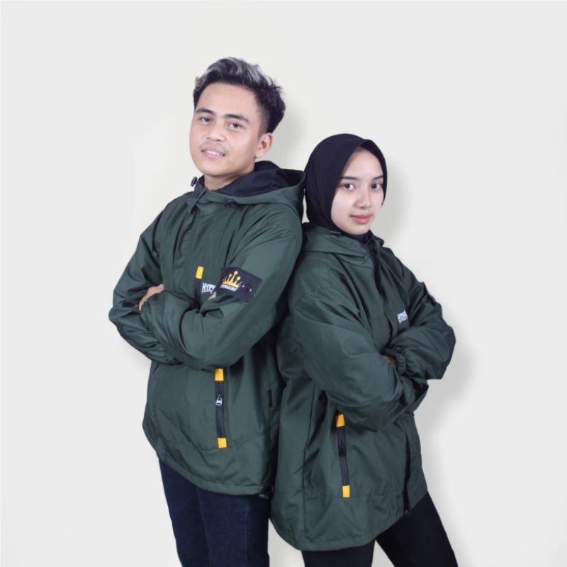 jaket outdor hijau army/jaket track top/jaket parasut anti air/jaket parasut pria/wanita bahan paras