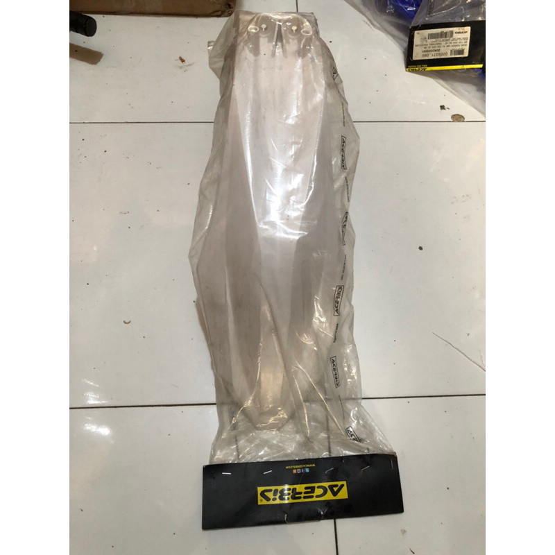 Spakbor depan Husqvarna 250 2014-2016 acerbis