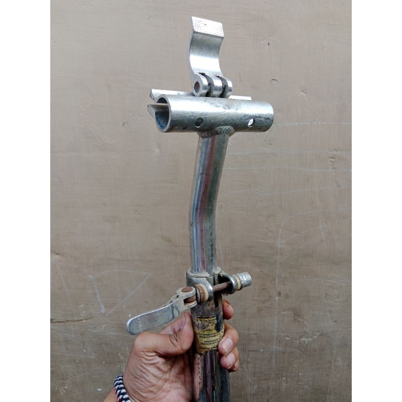 handlepost sepeda lipat