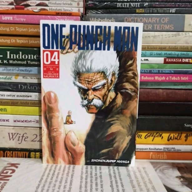 Komik Original ONE-PUNCH MAN 04 ONE YUSUKE MURATA Bekas