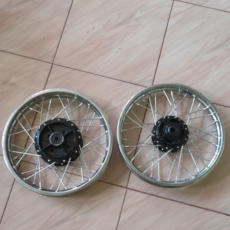 VELG PELEK SET DEPAN BELAKANG YAMAHA VEGA LAMA JUPITER LAMA FIZ R CRIPTON RING 17 SECOND ORI ATAU CO