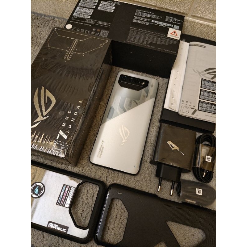 Asus ROG Phone 7 8/256GB White Second Like New