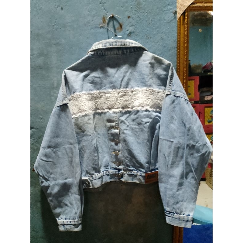 preloved AMR original