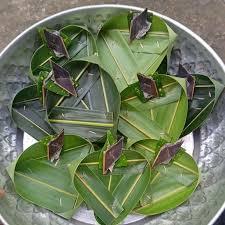 Ituk Ituk Segehan / Sampian Segehan / Tatakan Segehan