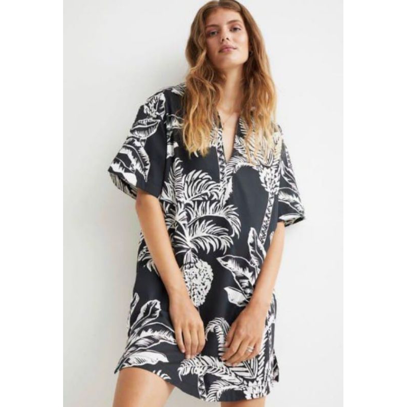 Dress by h*m (H3)