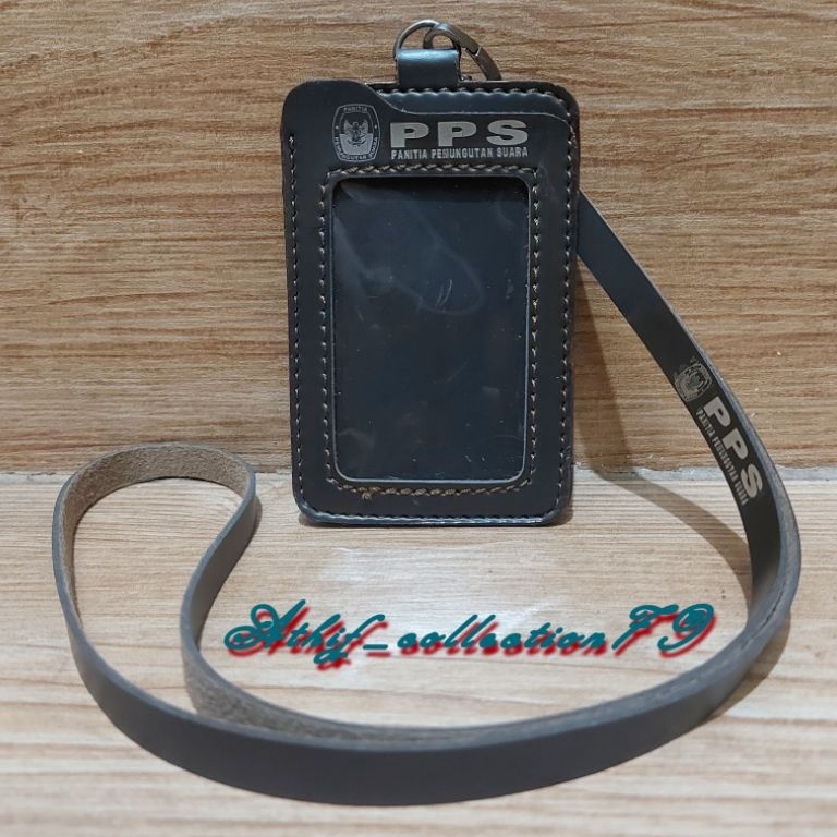 

Tempat Id Card Kulit PPS Holder Id Card PPS Panwaslu KODE I9D1