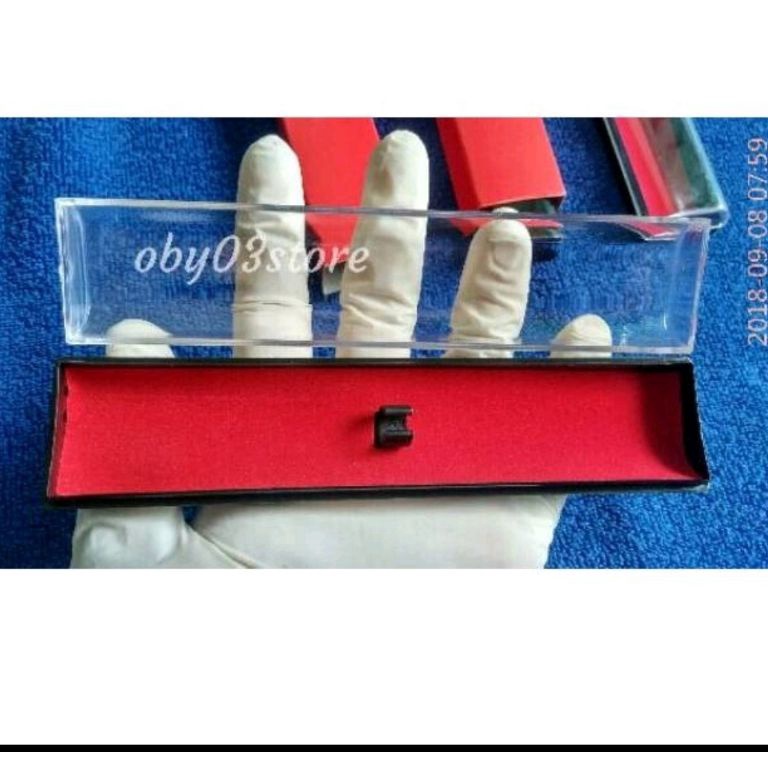 

Retail Box Fountain Pen Tempat Pulpen Holder Universal 1pcs KODE Z6E7