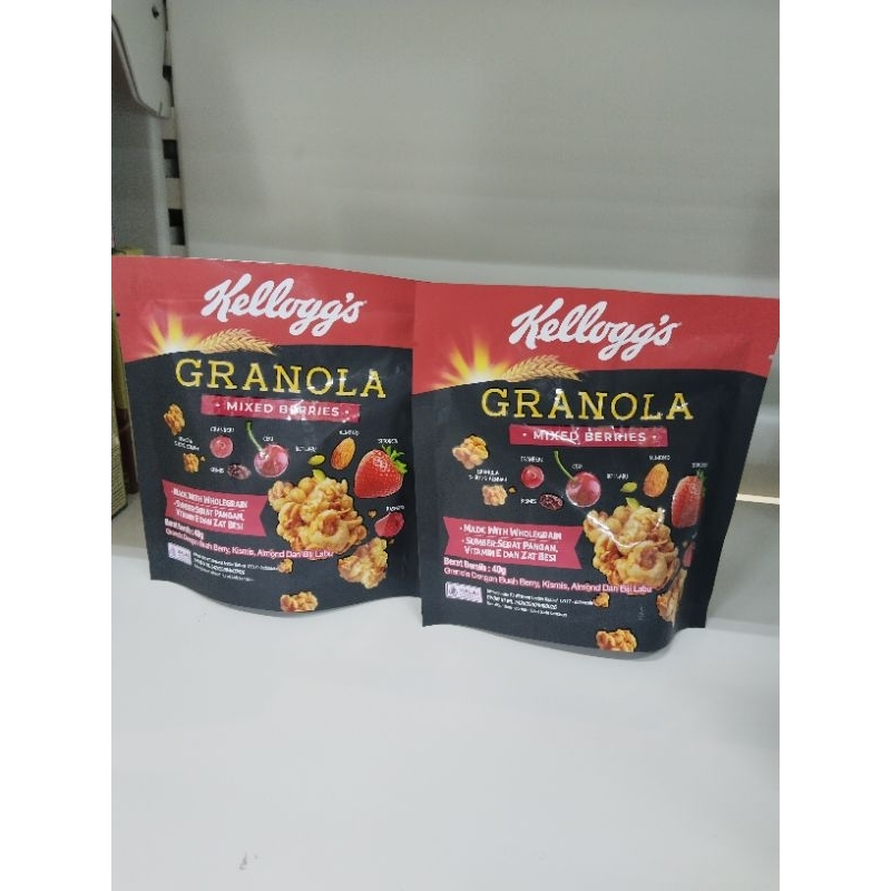 

kelloggs granola 40gr mix berries