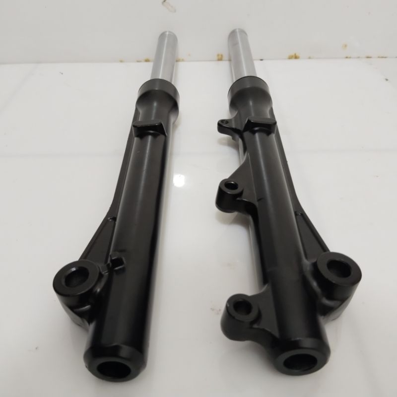 As shock depan komplit honda vario 125/vario 150/vario 110 fi/beat new led