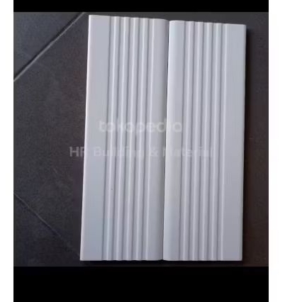 Roman SN13606 Stepnosing Tangga 10x30 /Keramik tangga