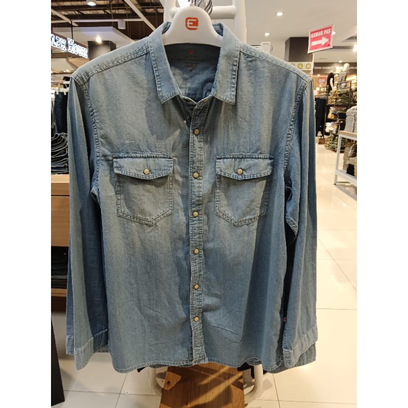 Kemeja Denim Emba Jeans