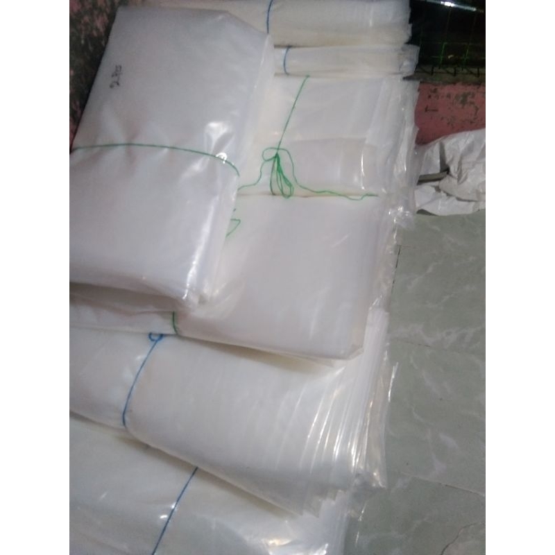 plastik UV 200 micron ukuran 7x8 meter