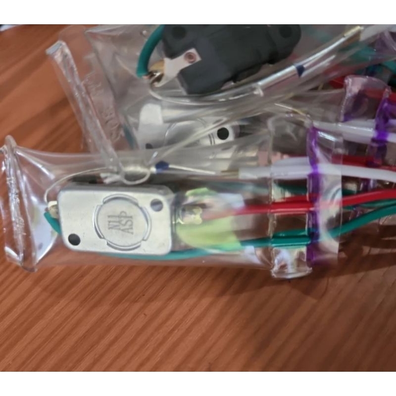 PIUS BIMETAL PIUS DEFROZZ KULKAS 2PINTU ORIGINAL POLYTRON