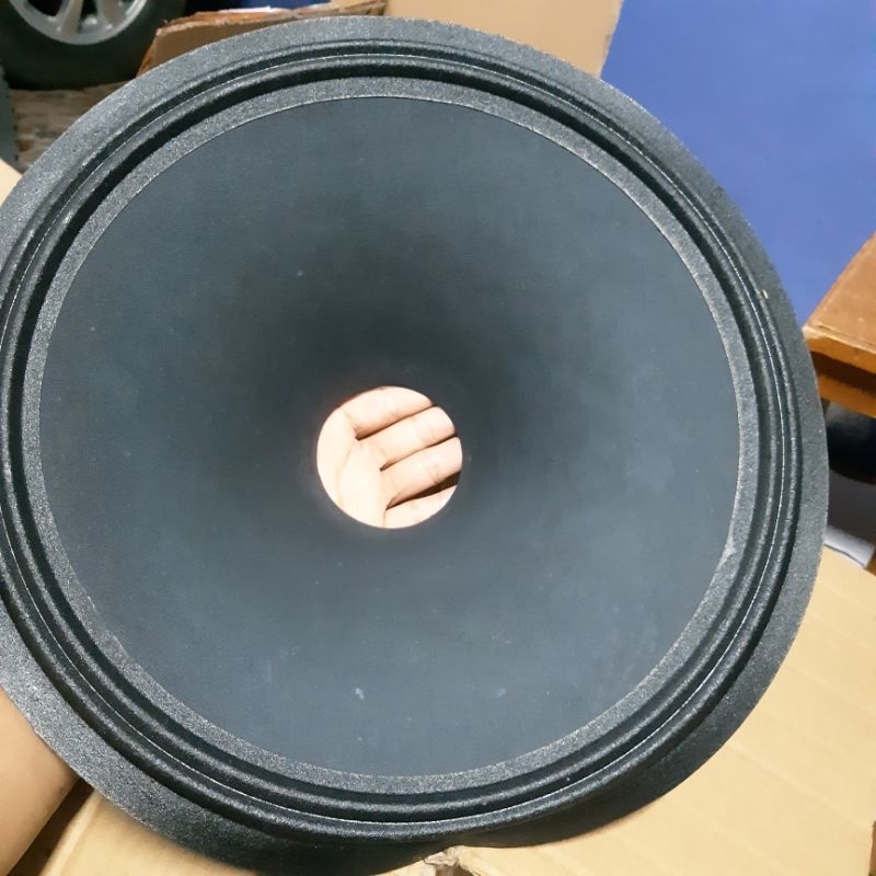 Daun Speaker 15 Inch Lubang Spol 3 Inch