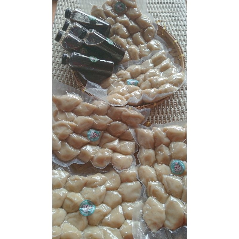 

Pempek Dos kates vacum isi 10