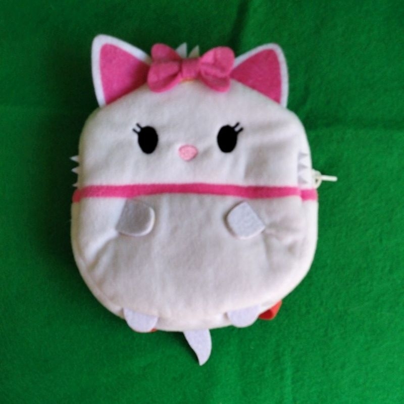 boneka kecil ganci gantungan kunci dompet tempat sesuatu koin uang kartu hewan animal animals kucing