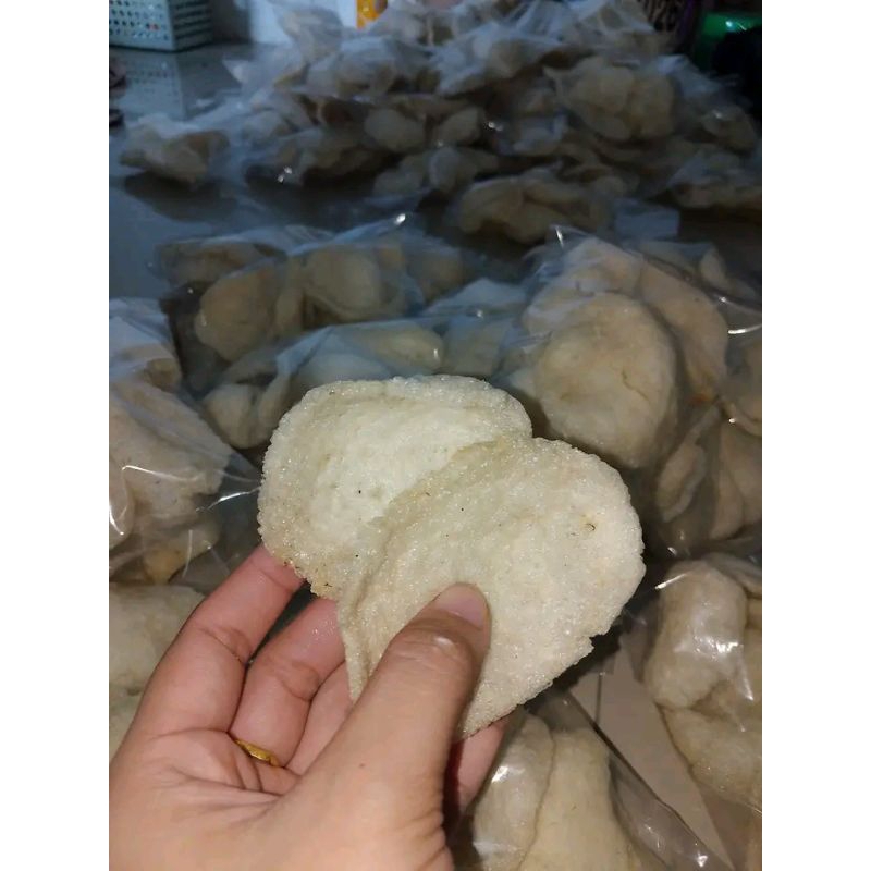 

KERUPUK Palembang ikan pisang-pisang