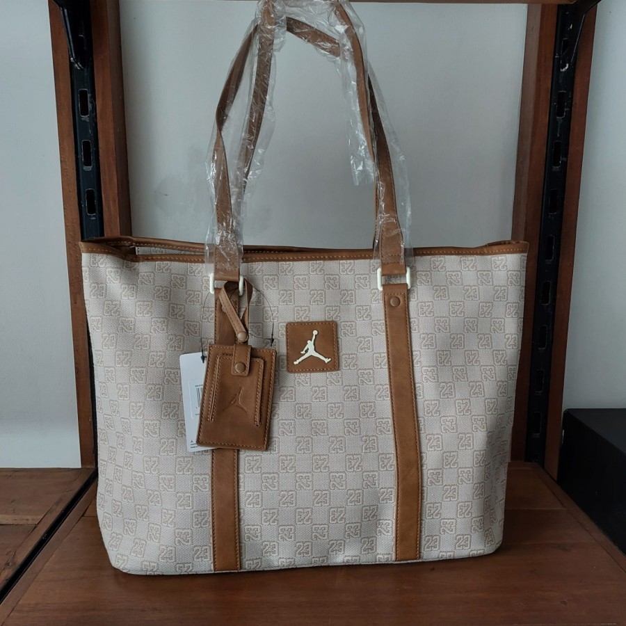 Jordan Monogram Tote Bag 32L Coconut Milk Woven Tas Air Jordan Original 100%