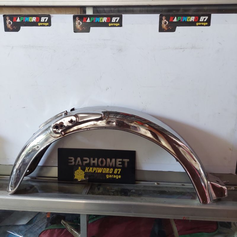 Slebor Spatbor Depan CB 125 repro bekas