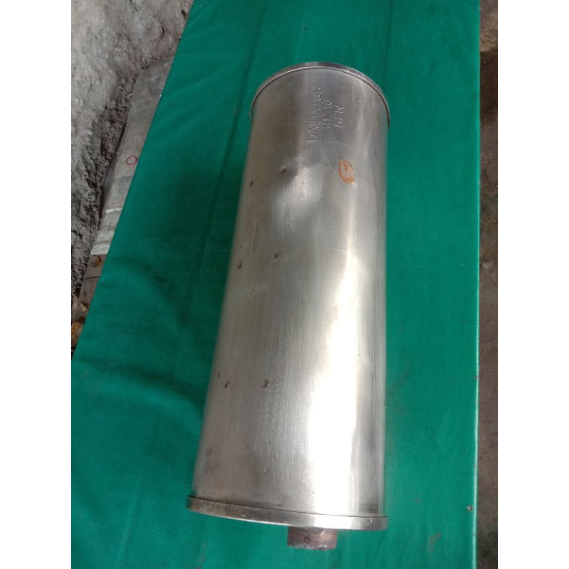 Tabung Knalpot Tengah Mobil Xenia Avanza 1BZ16 Original