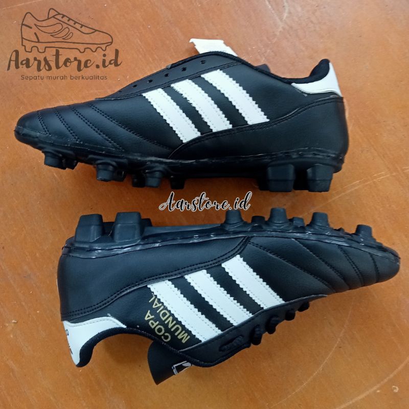 aarstore.id - Sepatu Sepak Bola Adidas New Sport