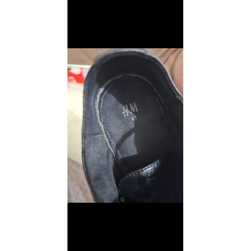 sepatu pantofel pria H&M